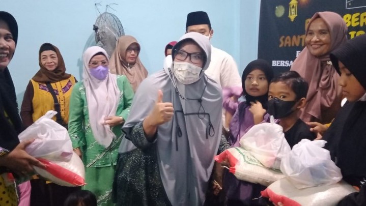 Forum Pekanbaru Kota Bertuah Santuni Anak Yatim Forum Pekanbaru Kota Bertuah Santuni Anak Yatim