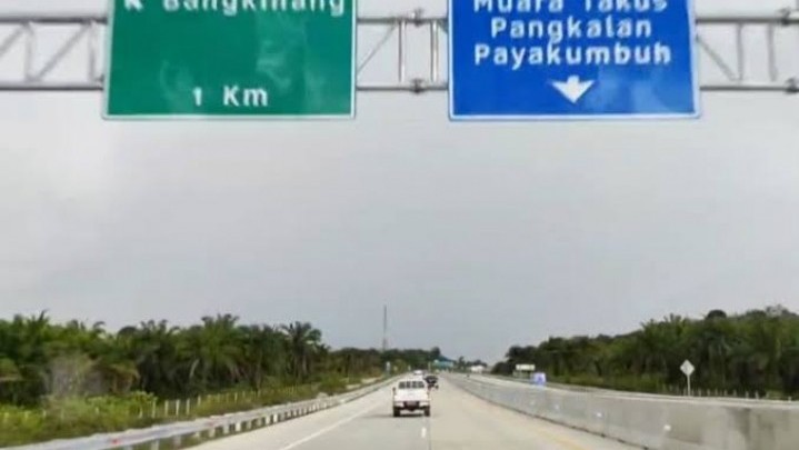 Masuk Tol Pekanbaru-Bangkinang Selama Lebaran Gratis Masuk Tol Pekanbaru-Bangkinang Selama Lebaran Gratis