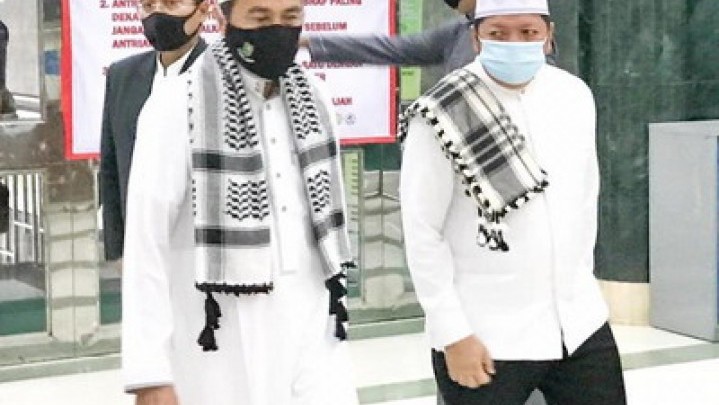 Gubri Mengaku Komitmen Hidupkan Syiar Islam Gubri Mengaku Komitmen Hidupkan Syiar Islam