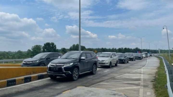 Terjadi Kenaikan 30,50 Persen Pengguna Tol Pekanbaru-Dumai