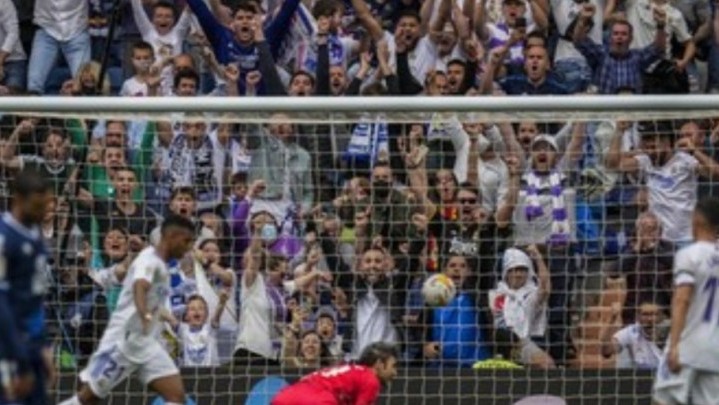 Real Madrid Juara Liga Spanyol Musim 2021/2022 Real Madrid Juara Liga Spanyol Musim 2021/2022