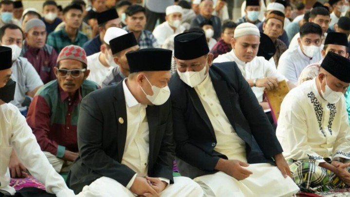 Bupati Catur Minta Maaf pada Masyarakat Kampar di Akhir Masa Jabatan Bupati Catur Minta Maaf pada Masyarakat Kampar di Akhir Masa Jabatan