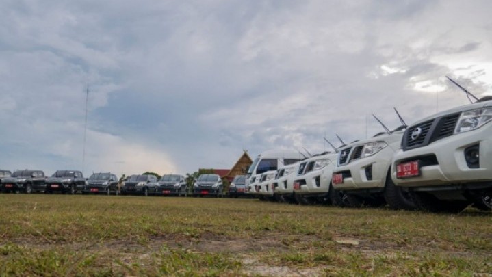 Ratusan Kendaraan Pejabat Pemprov Riau Hari Ini Dikembalikan Ratusan Kendaraan Pejabat Pemprov Riau Hari Ini Dikembalikan