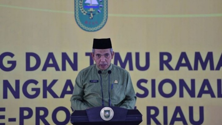 Besok Gubri Syamsuar Luncurkan Kurikulum Anti Narkoba Besok Gubri Syamsuar Luncurkan Kurikulum Anti Narkoba