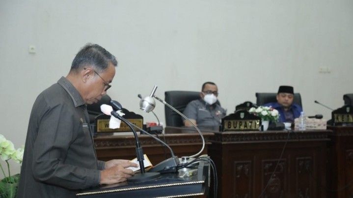 Guru Bantu Provinsi di Rohul Saat Ini Hanya 41 Orang