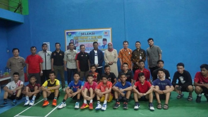 Tetapkan Atlet Inti Porprov, Ketua Umum KONI Pekanbaru M Yasir Buka Seleksi PBSI Pekanbaru Tetapkan Atlet Inti Porprov, Ketua Umum KONI Pekanbaru M Yasir Buka Seleksi PBSI Pekanbaru