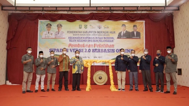 Pelatihan Sipades 2.0 Berbasis Online Dibuka Bupati HM Wardan