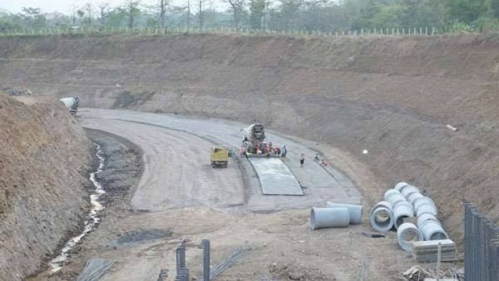 Tol Bangkinang-Pangkalan, Pembebasan Lahan Baru Capai 65 Persen Tol Bangkinang-Pangkalan, Pembebasan Lahan Baru Capai 65 Persen