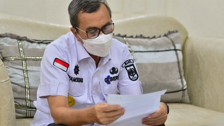 Dapat Banyak Aduan, Gubri Syamsuar Memohon Presiden Tinjau Ulang Larangan Ekspor CPO Dapat Banyak Aduan, Gubri Syamsuar Memohon Presiden Tinjau Ulang Larangan Ekspor CPO
