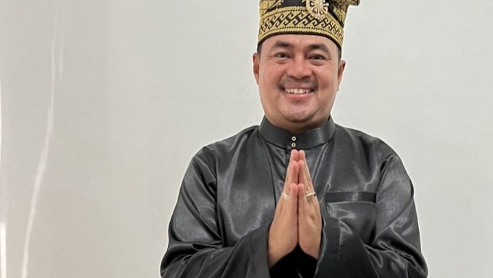 Ketua Harian LAM Riau Sambut Baik Jika Kamsol Ditunjuk Sebagai Pj Bupati Kampar Ketua Harian LAM Riau Sambut Baik Jika Kamsol Ditunjuk Sebagai Pj Bupati Kampar