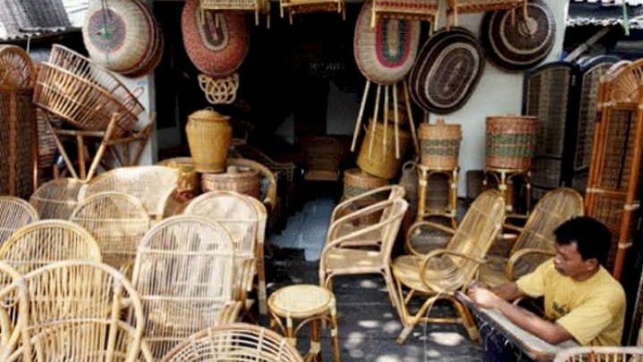 Perusahaan Besar di Riau Harus Bermitra dengan UMKM Minimalisir Kesenjangan Usaha Perusahaan Besar di Riau Harus Bermitra dengan UMKM Minimalisir Kesenjangan Usaha