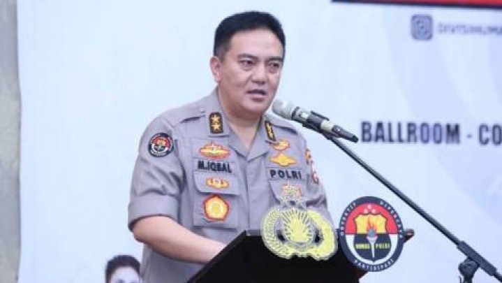 Peringatan Keras Kapolda Riau untuk 'Mafia' Minyak Goreng Peringatan Keras Kapolda Riau untuk 'Mafia' Minyak Goreng