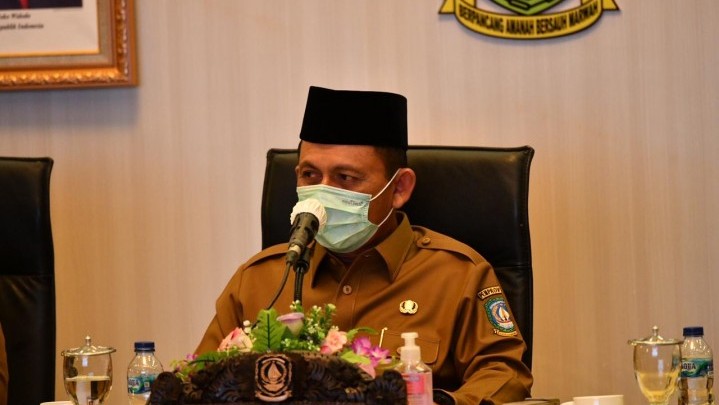 Dua BUMD Diminta Dewan Dibubarkan, Seperti Ini Respon Gubernur Ansar Dua BUMD Diminta Dewan Dibubarkan, Seperti Ini Respon Gubernur Ansar