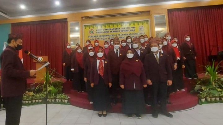 DPK PPNI RSUD Arifin Achmad Gelar Pelantikan dan Seminar Keperawatan DPK PPNI RSUD Arifin Achmad Gelar Pelantikan dan Seminar Keperawatan