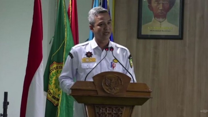 Kata Plt Kadisdik Riau, 784 Mahasiswa UMRI Terima Beasiswa Rp 9,5 Miliar Kata Plt Kadisdik Riau, 784 Mahasiswa UMRI Terima Beasiswa Rp 9,5 Miliar