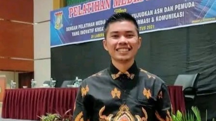 Terpilih Sebagai Kepala Dusun V Desa Padang Luas, Ini Janji Ramli Mahasiswa UIN Suska Riau Terpilih Sebagai Kepala Dusun V Desa Padang Luas, Ini Janji Ramli Mahasiswa UIN Suska Riau