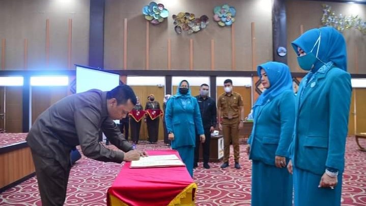 Kegiatan Sosial Tingkat Kelurahan dan Kecamatan Diminta Pj Wako Pekanbaru Diaktifkan Kegiatan Sosial Tingkat Kelurahan dan Kecamatan Diminta Pj Wako Pekanbaru Diaktifkan