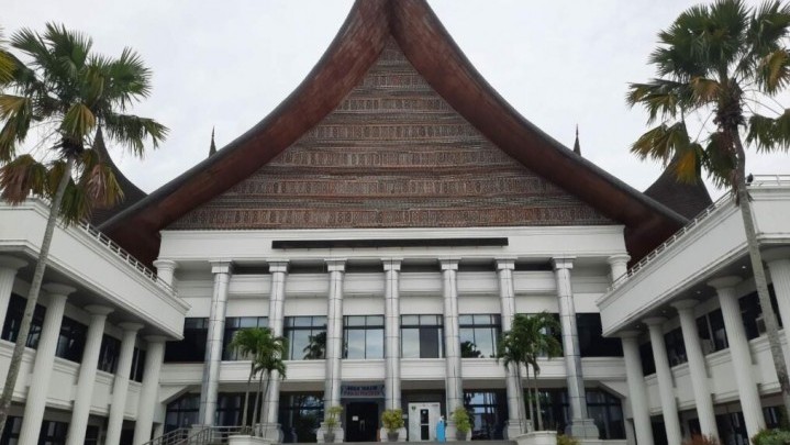 Pemerintah Dirikan Pabrik Pembuatan Rendang, DPRD Sumbar Kecewa Pemerintah Dirikan Pabrik Pembuatan Rendang, DPRD Sumbar Kecewa