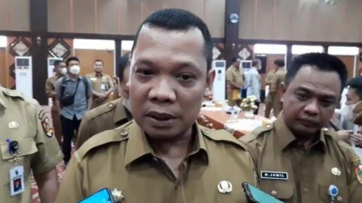 Camat dan Lurah se Pekanbaru Besok Wajib Serahkan Data Tumpukan Sampah pada Pj Walikota Camat dan Lurah se Pekanbaru Besok Wajib Serahkan Data Tumpukan Sampah pada Pj Walikota