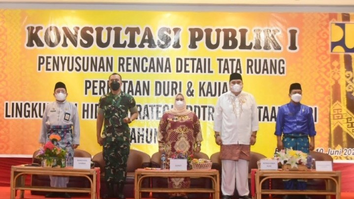 Konsultasi Publik Penataan Kota Duri, Ini Kata Bupati Kasmarni Konsultasi Publik Penataan Kota Duri, Ini Kata Bupati Kasmarni