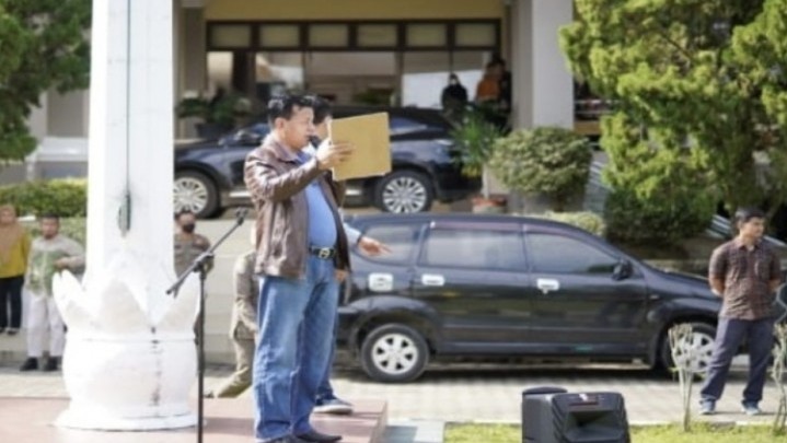 Bupati Kuansing Sidak Pegawai, Bagi yang Tidak Hadir Sanksi Berat Menanti Bupati Kuansing Sidak Pegawai, Bagi yang Tidak Hadir Sanksi Berat Menanti