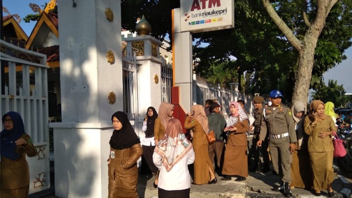 18 Ribu Honorer Pemprov Riau Didata, Diusulkan jadi Tenaga PPPK 18 Ribu Honorer Pemprov Riau Didata, Diusulkan jadi Tenaga PPPK