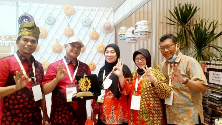 Program Bank Sampah Binaan Unilak Akan Berkompetisi pada Ajang Tingkat Nasional