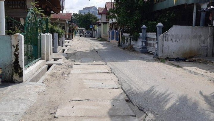 Pj Wako Besok Panggil Pengelola Proyek IPAL, Semua Jalan Rusak Wajib Segera Diperbaiki Pj Wako Besok Panggil Pengelola Proyek IPAL, Semua Jalan Rusak Wajib Segera Diperbaiki