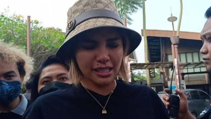 Polisi Gagal Jemput Paksa Nikita Mirzani, Ini Alasannya Polisi Gagal Jemput Paksa Nikita Mirzani, Ini Alasannya