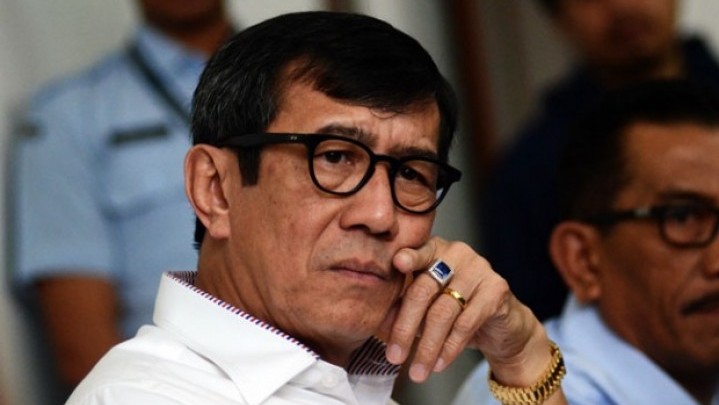 Bersepeda di Medan Masuk Lubang, Menkumham Yasonna Dibawa ke Rumah Sakit Bersepeda di Medan Masuk Lubang, Menkumham Yasonna Dibawa ke Rumah Sakit