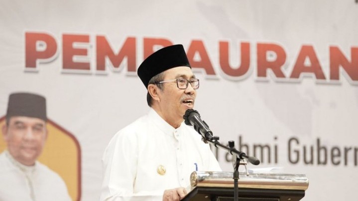 Pada FKP, Gubri Syamsuar Berpesan Agar Bersama Junjung Marwah Pada FKP, Gubri Syamsuar Berpesan Agar Bersama Junjung Marwah