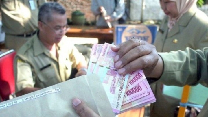 Awal Bulan Depan Gaji ke-13 ASN Riau Cair