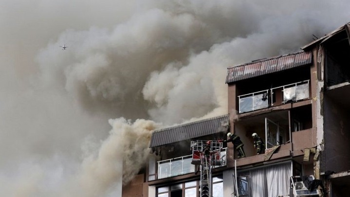 Jelang Kunjungan Jokowi, Rusia Hantam Ibukota Ukraina Jelang Kunjungan Jokowi, Rusia Hantam Ibukota Ukraina