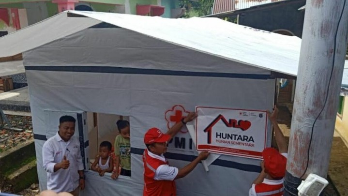 PMI DKI Jakarta Bangun Puluhan Huntara untuk Korban Gempa Pasaman PMI DKI Jakarta Bangun Puluhan Huntara untuk Korban Gempa Pasaman