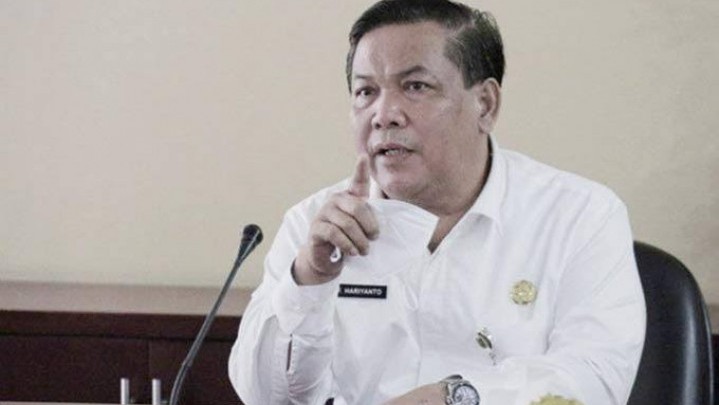 Plafon Menara Lancang Kuning yang Copot Disebut Sekdaprov akan Segera Diperbaiki Plafon Menara Lancang Kuning yang Copot Disebut Sekdaprov akan Segera Diperbaiki