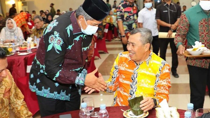 Bupati Alfedri Hadiri Acara Ramah Tamah Pemprov Riau Bupati Alfedri Hadiri Acara Ramah Tamah Pemprov Riau