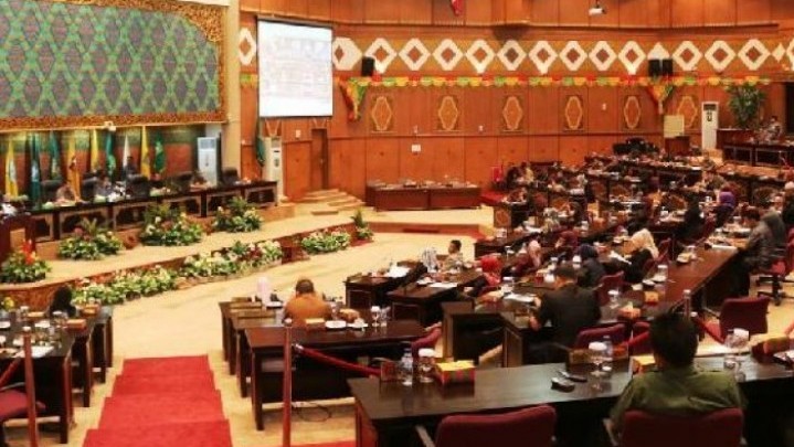 Kode Etik dan Tata Beracara Dirancang DPRD Riau Kode Etik dan Tata Beracara Dirancang DPRD Riau