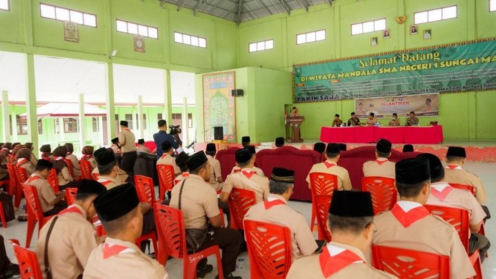 Menurut Bupati Alfedri, Penanganan Stunting Harus Melibatkan Pramuka Menurut Bupati Alfedri, Penanganan Stunting Harus Melibatkan Pramuka