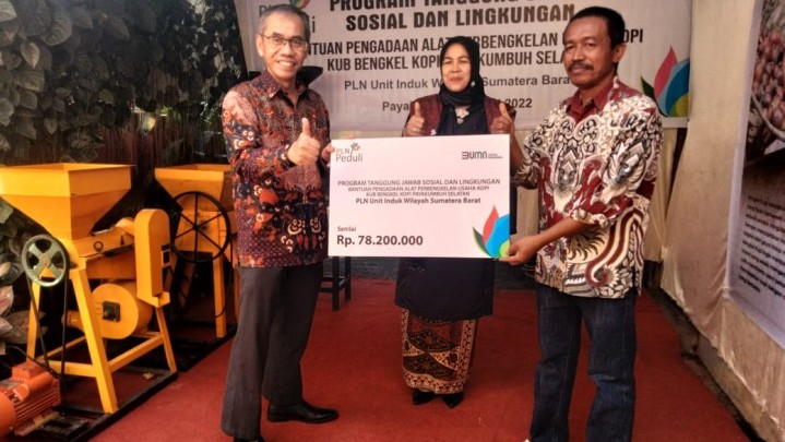 Program TJSL PLN, KUB di Payakumbuh Dapat Bantuan Rp 78 Juta Program TJSL PLN, KUB di Payakumbuh Dapat Bantuan Rp 78 Juta