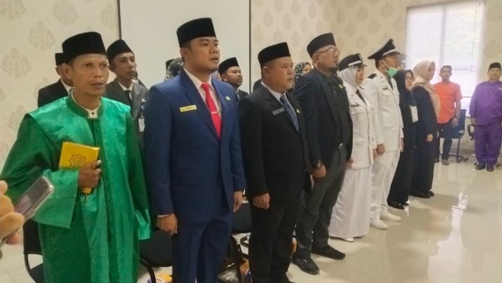 Disebut Pembinaan Karir Pegawai, Sebagian Pejabat Pemko Dumai Kini jadi Pengawas Disebut Pembinaan Karir Pegawai, Sebagian Pejabat Pemko Dumai Kini jadi Pengawas