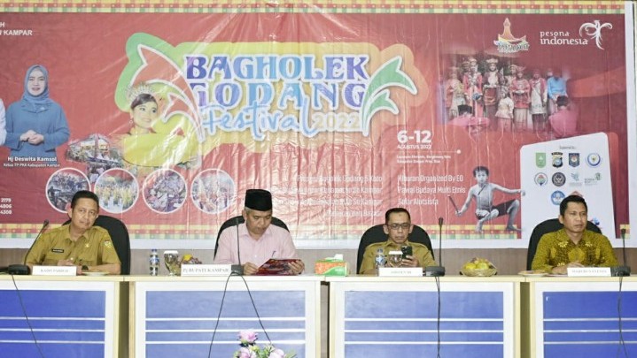 Agustus 2022 Pemkab Kampar Gelar Bagholek Godang Festival 2022 Agustus 2022 Pemkab Kampar Gelar Bagholek Godang Festival 2022