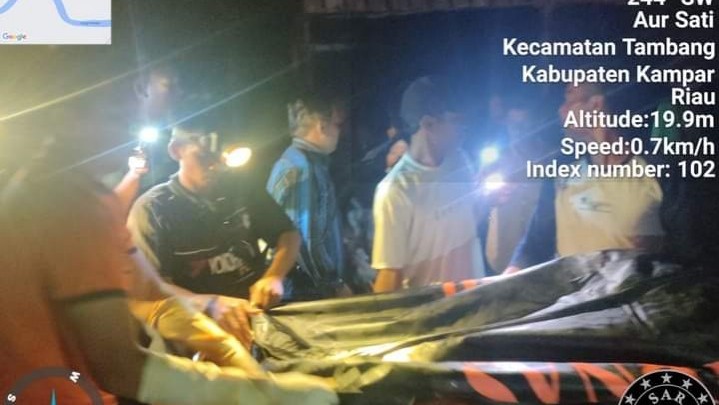Korban Tenggelam di Sungai Kampar Ditemukan Tidak Jauh dari TKP Korban Tenggelam di Sungai Kampar Ditemukan Tidak Jauh dari TKP