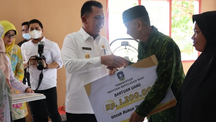 Insentif RT/RW Dijanjikan Gubernur Kepri Naik jika APBD Membaik