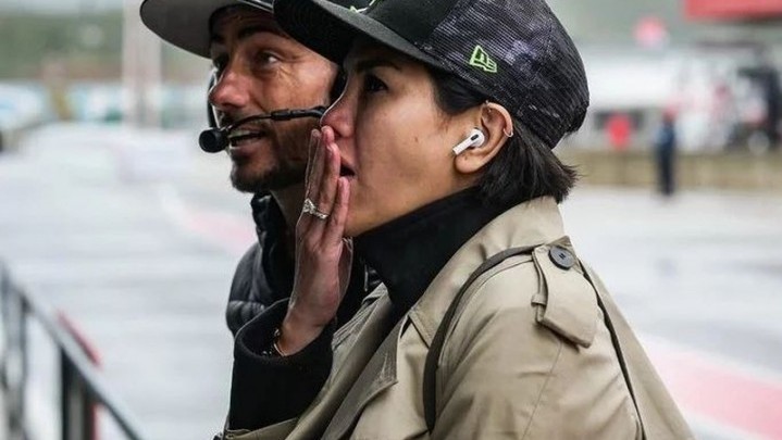 Sah, Nikita Mirzani Tersangka Kasus UU ITE Sah, Nikita Mirzani Tersangka Kasus UU ITE