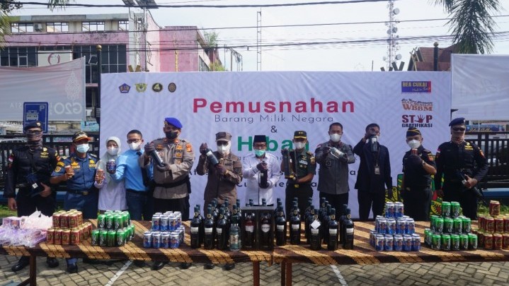 Bea Cukai Tembilahan Musnahkan Barang Ilegal Senilai Rp5,9 Miliar