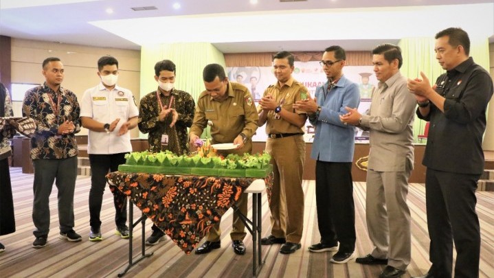Pj Wako Pekanbaru Buka Riau University Games Pj Wako Pekanbaru Buka Riau University Games