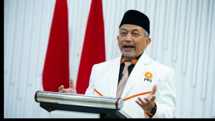 Presiden PKS: Koalisi Semut Merah Bubar Presiden PKS: Koalisi Semut Merah Bubar