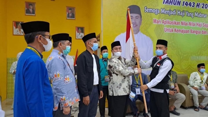 Jemaah Haji Asal Kampar Inhu dan Pekanbaru Sebagian Mulai Tiba Jemaah Haji Asal Kampar Inhu dan Pekanbaru Sebagian Mulai Tiba