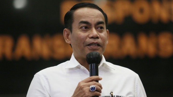 Ajudan dan Sopir Istri Irjen Ferdy Sambo Dikabarkan Ditahan di Bareskrim Ajudan dan Sopir Istri Irjen Ferdy Sambo Dikabarkan Ditahan di Bareskrim