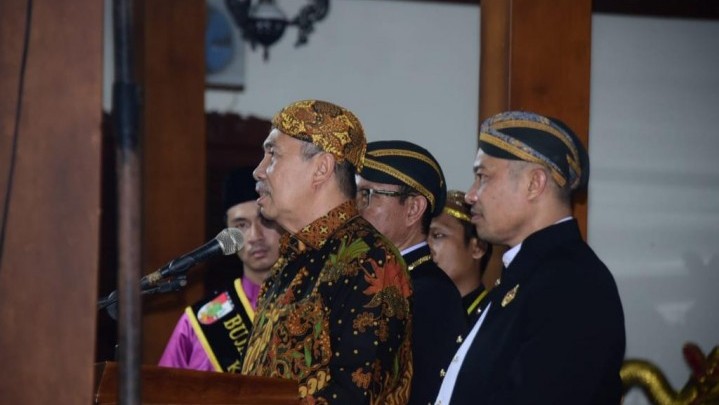 Gubri Syamuar Minta Paguyuban Masyarakat Solo Riau Jaga Kebersamaan Gubri Syamuar Minta Paguyuban Masyarakat Solo Riau Jaga Kebersamaan